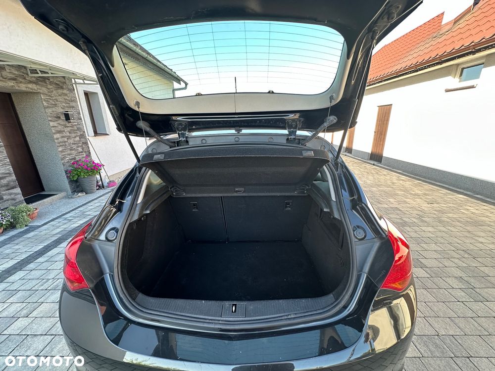 Opel Astra 1.6 Cosmo - 29