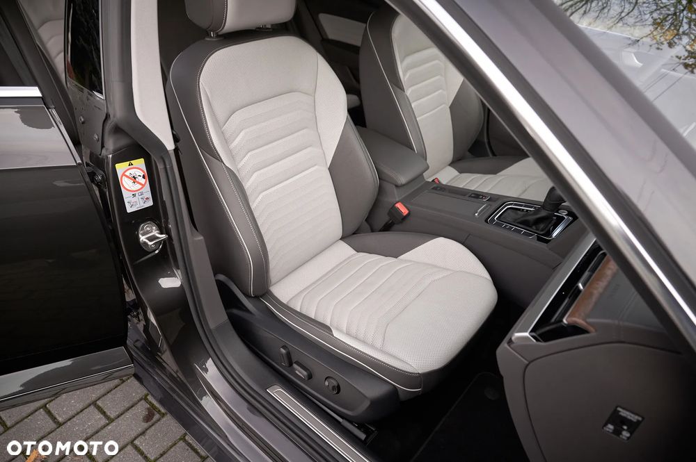 Volkswagen Arteon 2.0 TDI Elegance DSG - 23