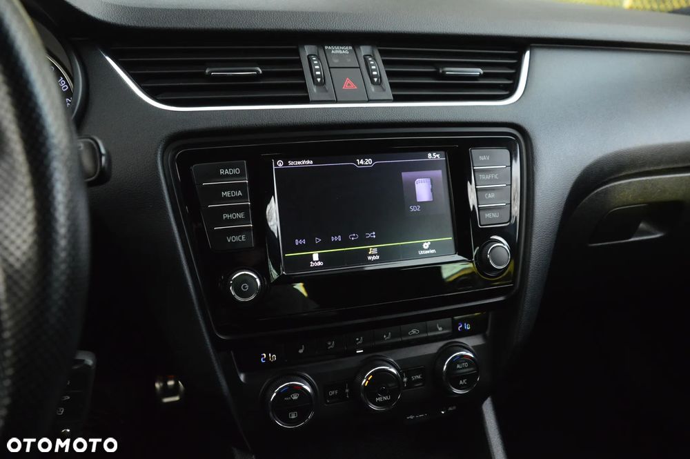 Skoda Octavia 2.0 TDI RS - 38