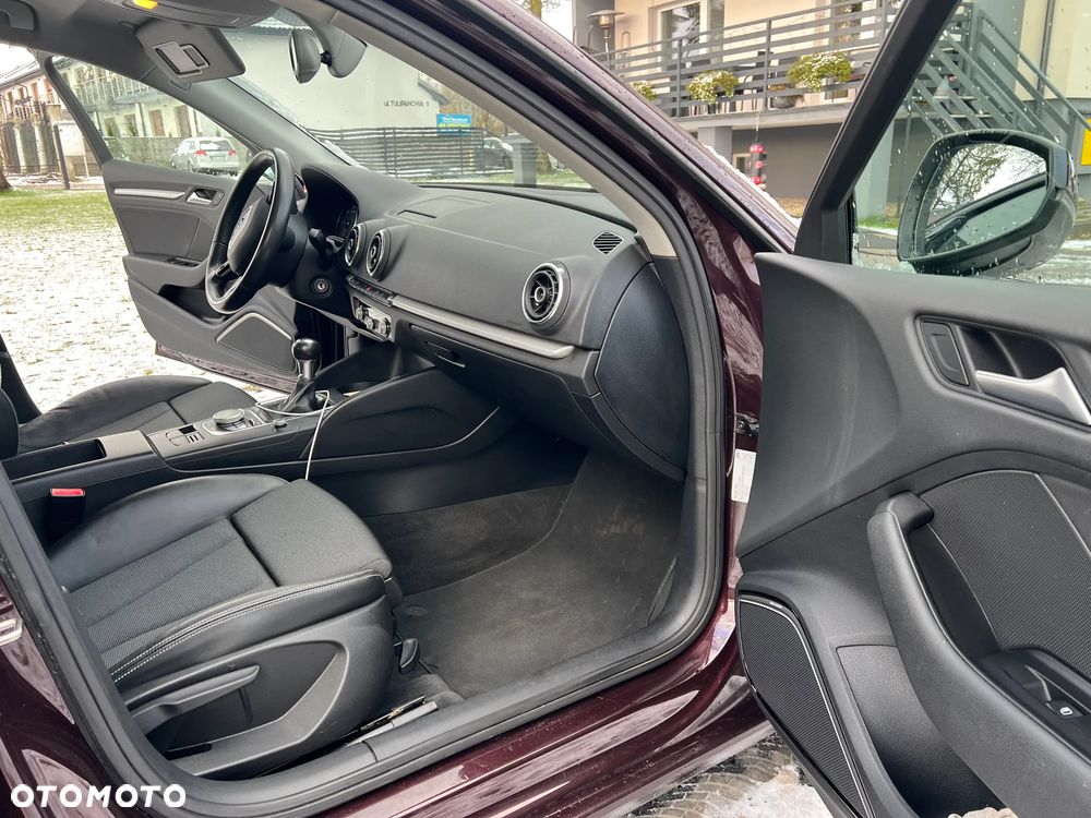 Audi A3 Sportback - 9