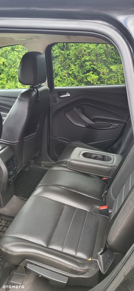 Ford Kuga - 17