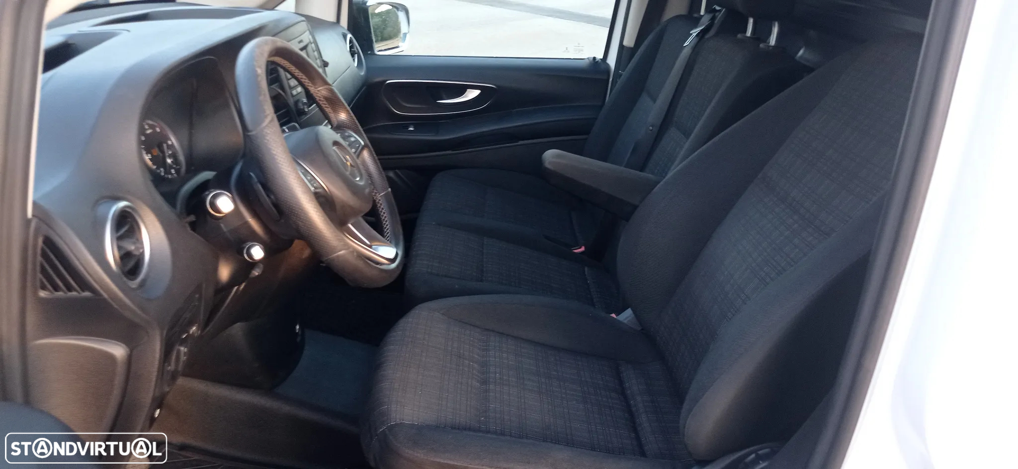 Mercedes-Benz Vito 114 CDi Automática - 5