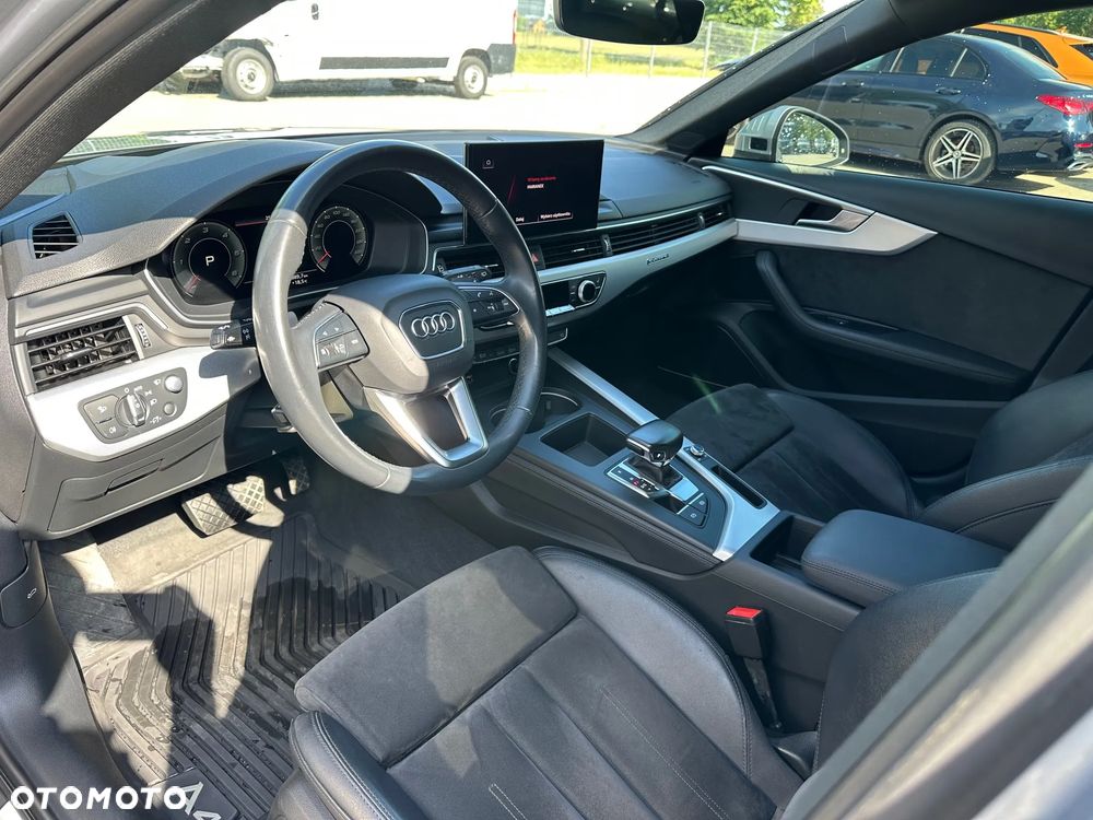 Audi A4 Avant - 13