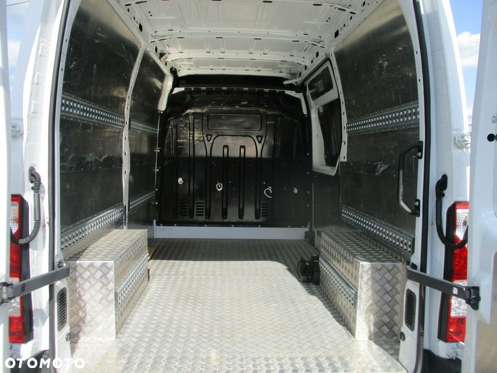 Renault Master - 6