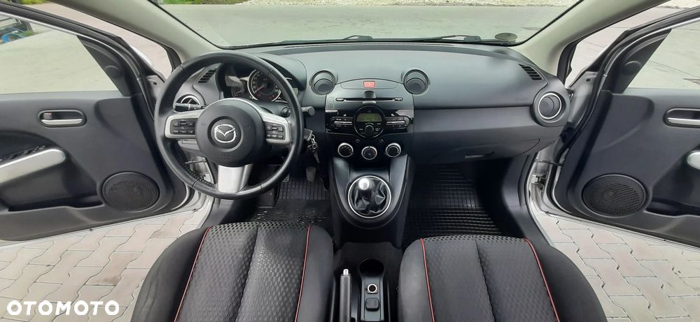 Mazda 2 - 35
