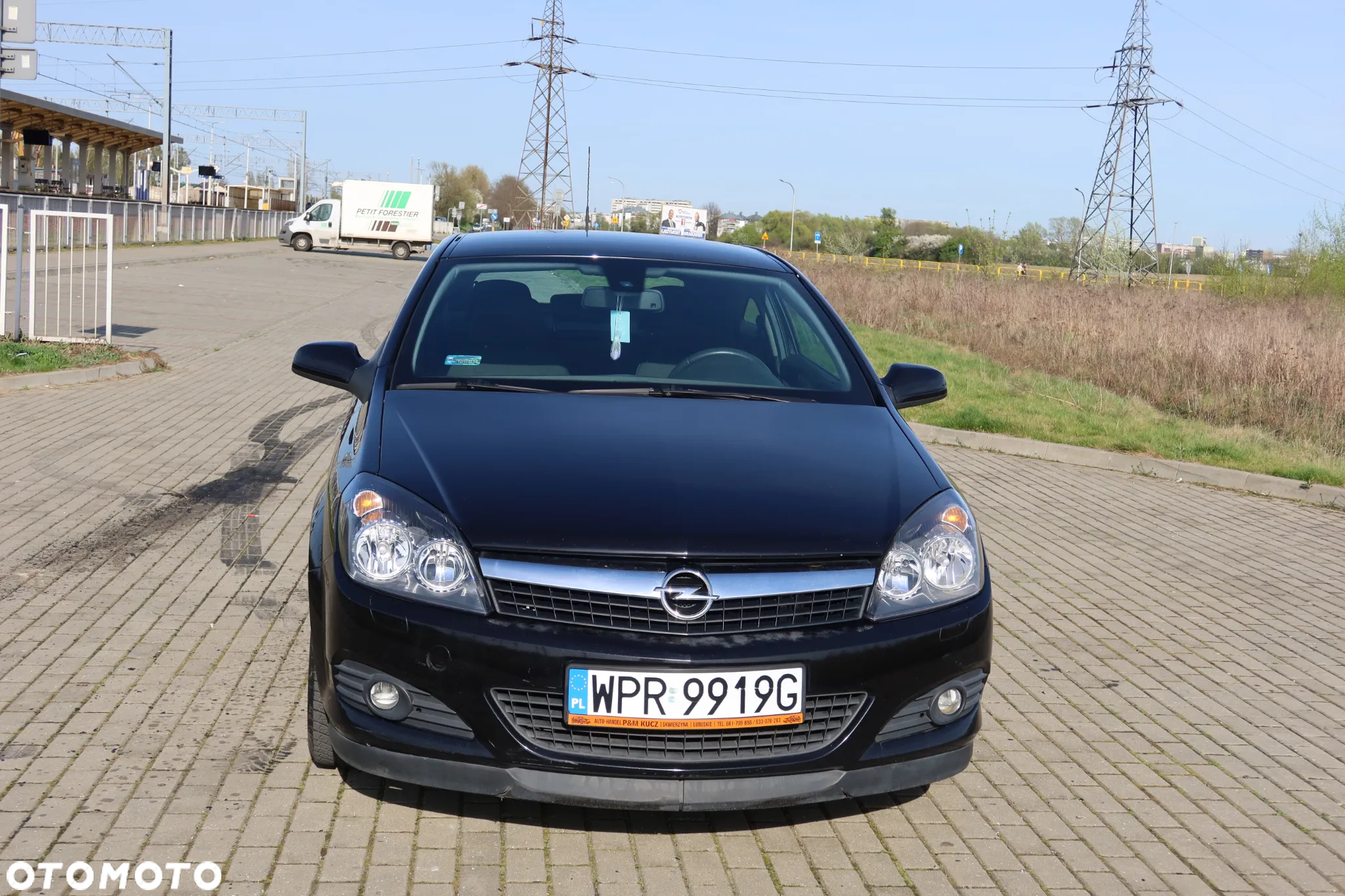 Opel Astra GTC 1.6 - 2