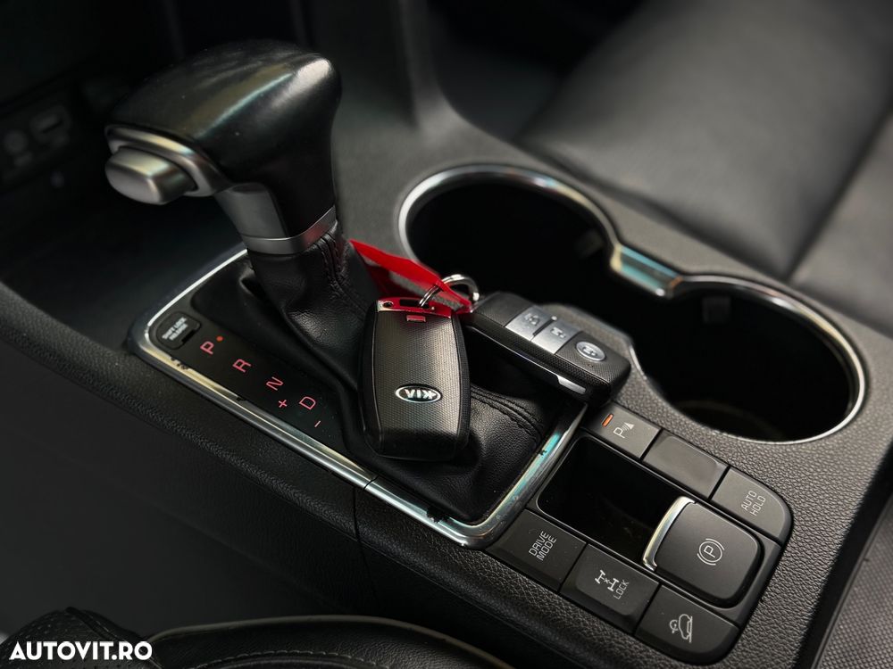 Kia Sportage 2,0 CRDI AWD Aut. GT Line - 7