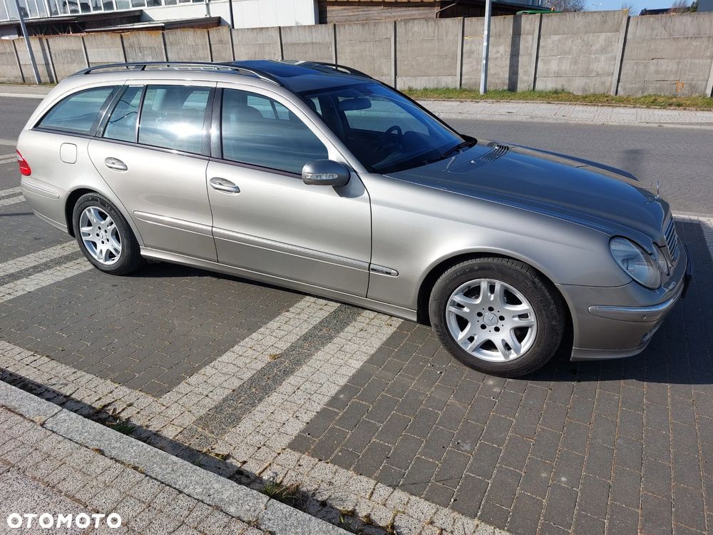 Mercedes-Benz Klasa E 320 CDI T Avantgarde - 9