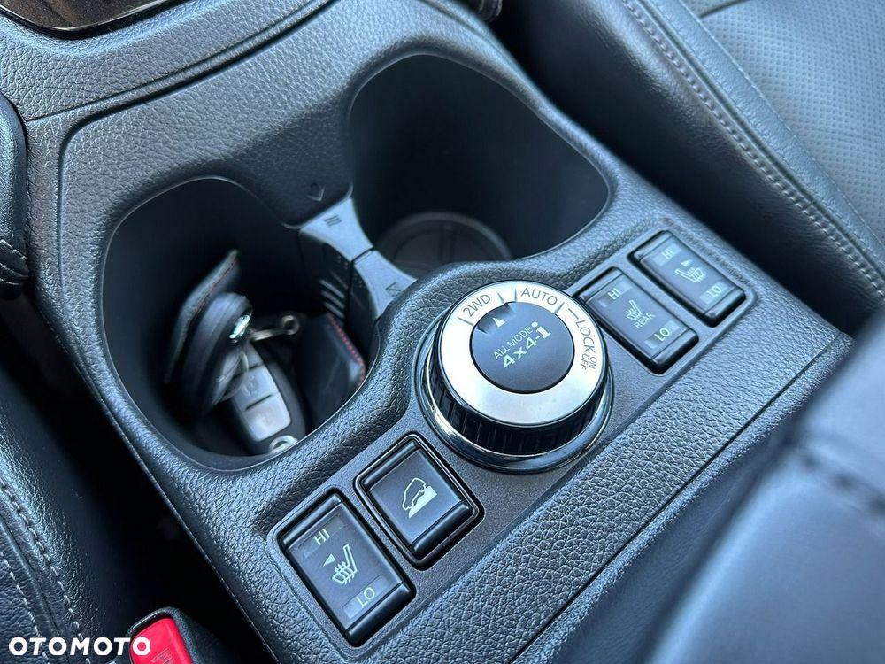 Nissan X-Trail 2.0 dCi ALL-MODE 4x4i Xtronic N-Connecta - 27