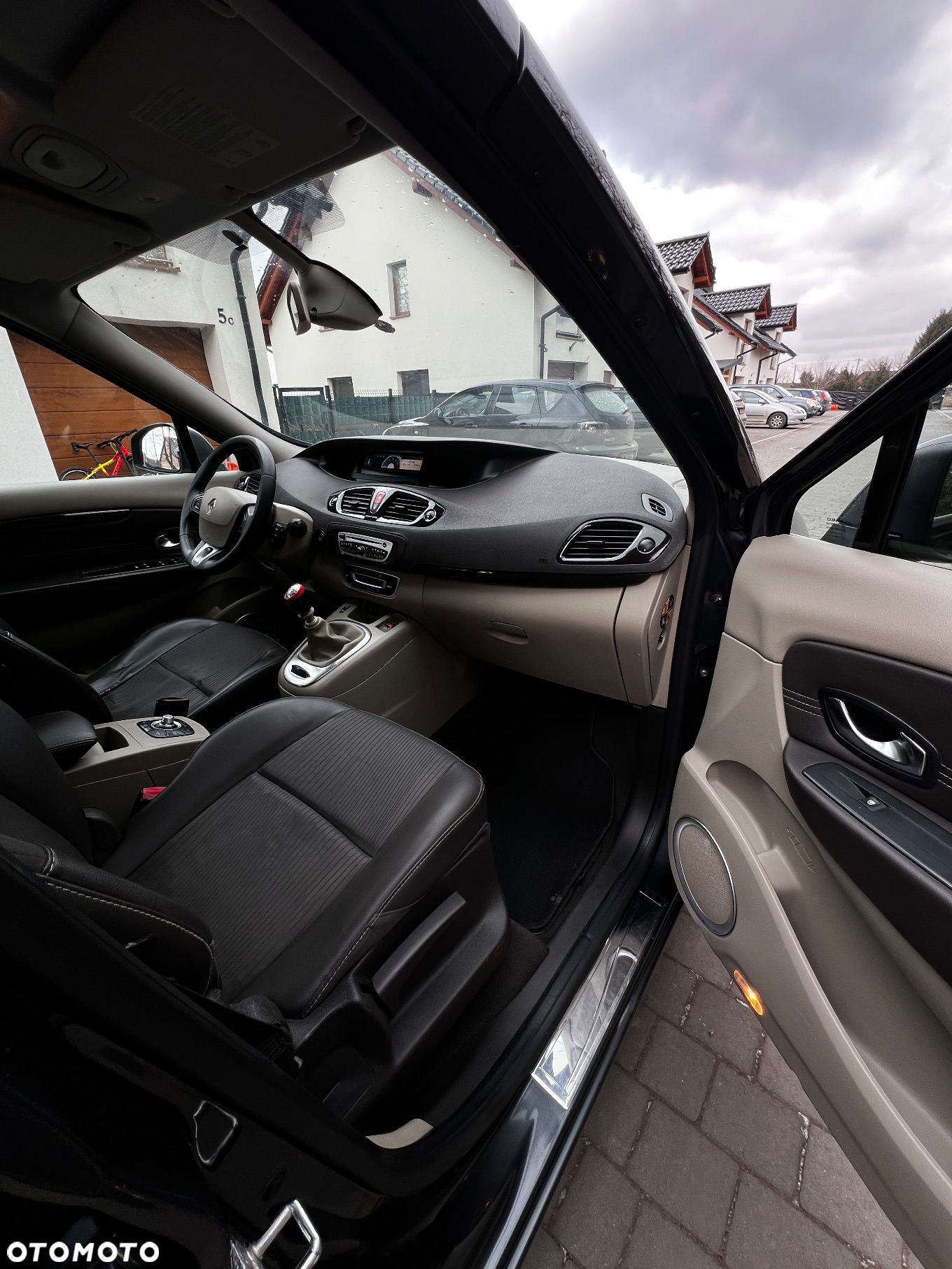 Renault Scenic - 23