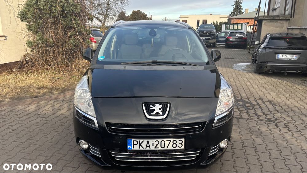 Peugeot 5008 1.6 THP Family 7os - 2