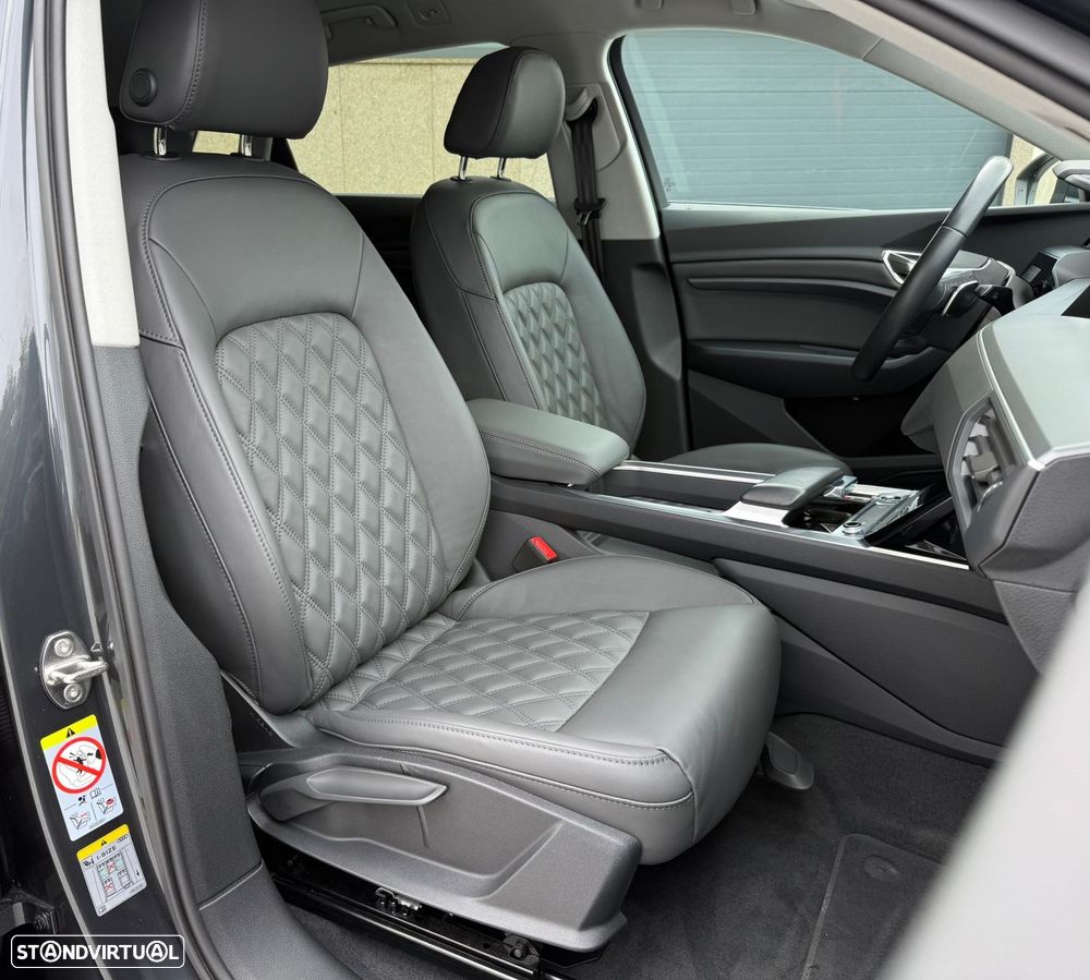 Audi Q8 e-Tron 55 quattro Advanced - 26