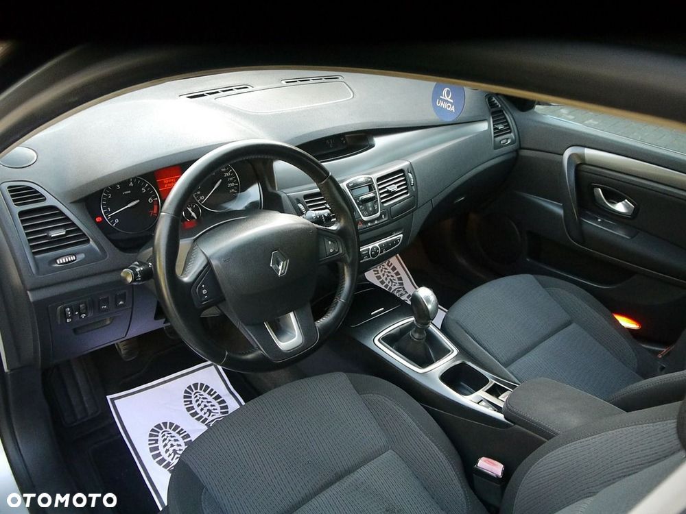 Renault Laguna 2.0 Authentique - 23