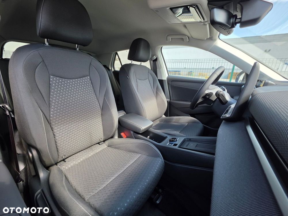 Volkswagen T-Roc - 22