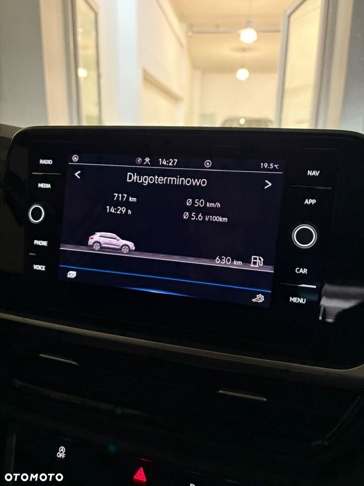 Volkswagen T-Roc - 24