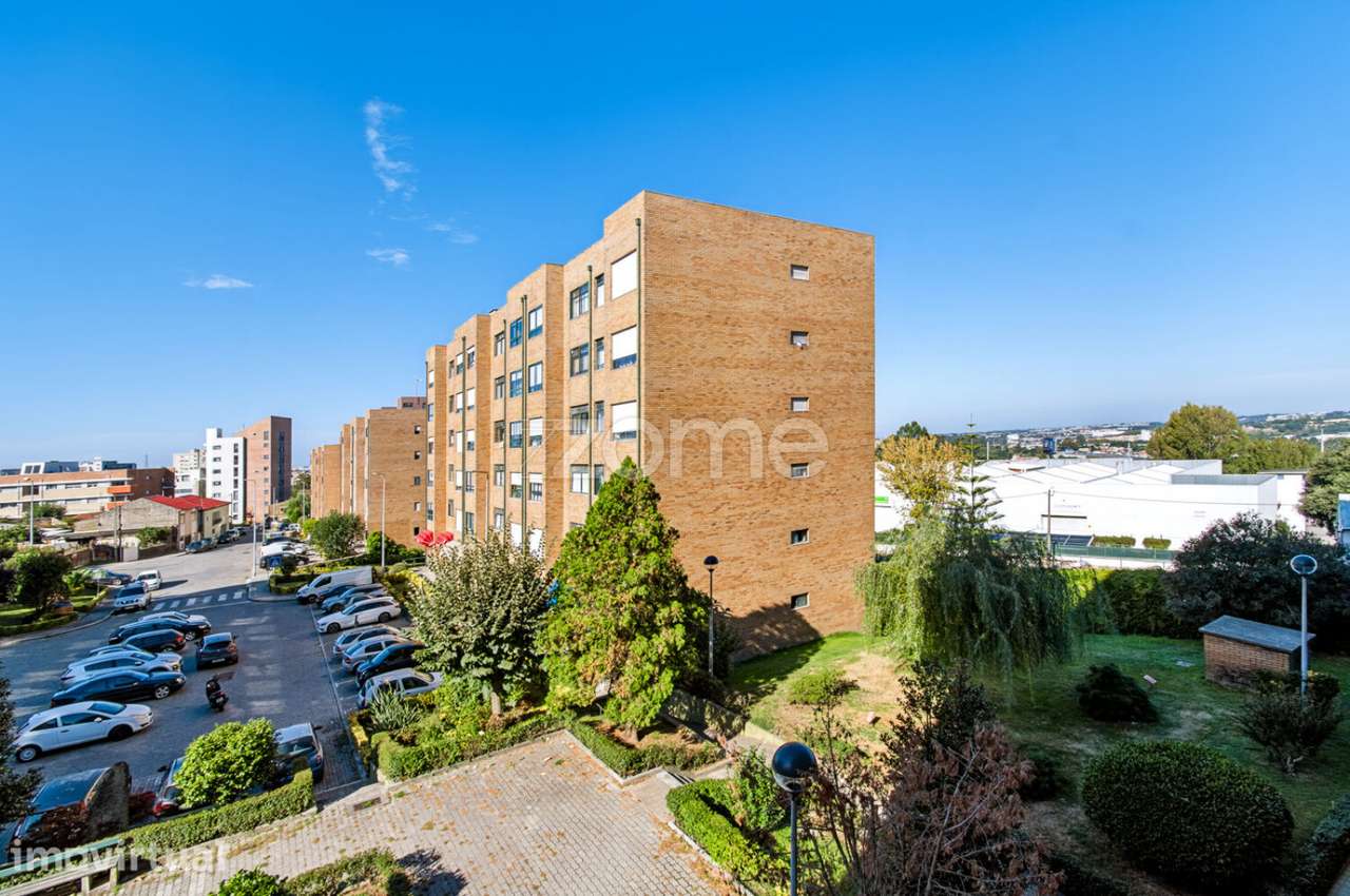 Apartamento T3, a 8 min do Hospital de S. João - Grande imagem: 3/27