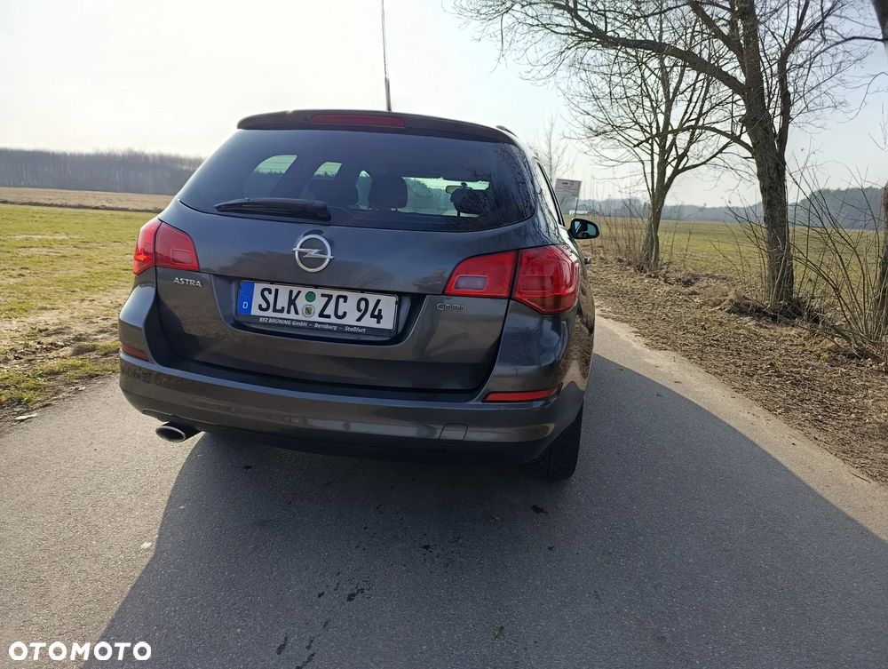 Opel Astra 2.0 CDTI DPF Sport - 5