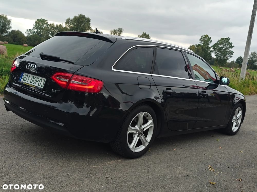 Audi A4 Avant - 4