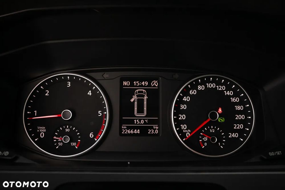 Volkswagen California - 28