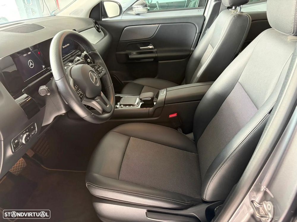 Mercedes-Benz GLA 180 d - 5