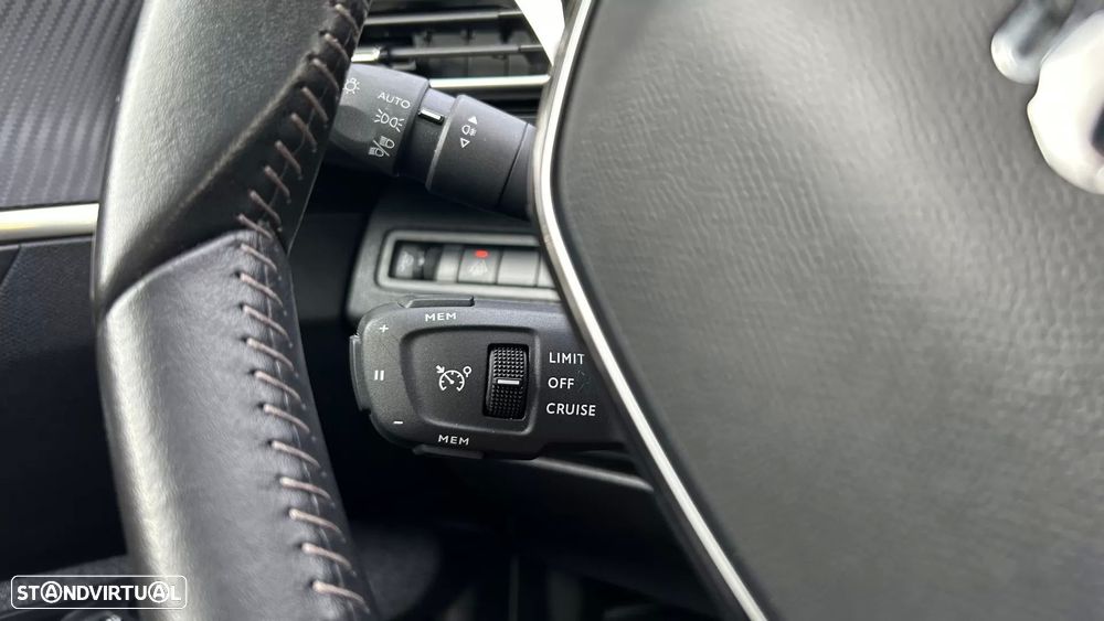 Peugeot 3008 1.5 BlueHDi Active Pack - 13