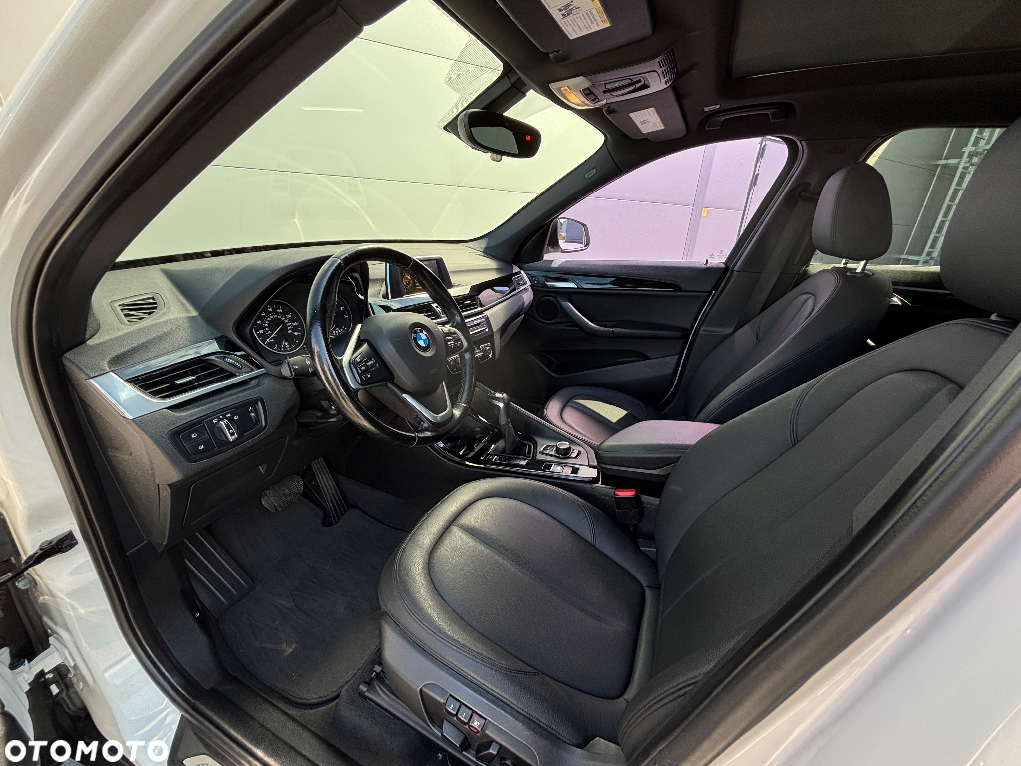 BMW X1 xDrive28i xLine - 13