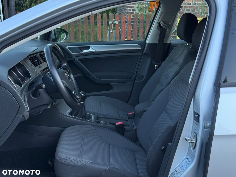 Volkswagen Golf 1.4 TSI BlueMotion Technology Comfortline - 11