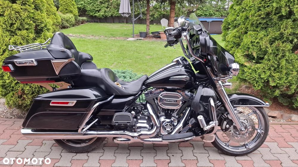 Harley-Davidson Touring Electra Glide - 2