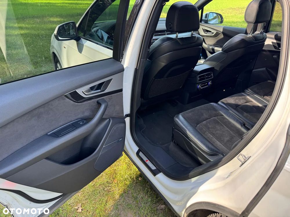 Audi Q7 3.0 TDI Quattro Tiptronic - 26