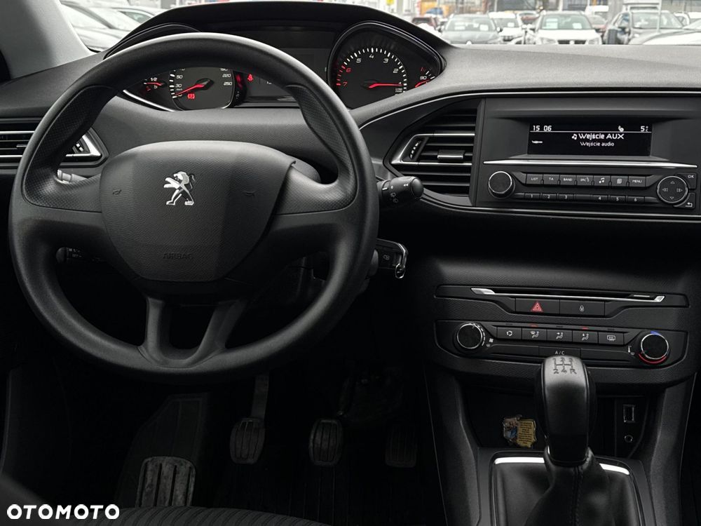 Peugeot 308 1.2 VTi/PureTech Access - 12