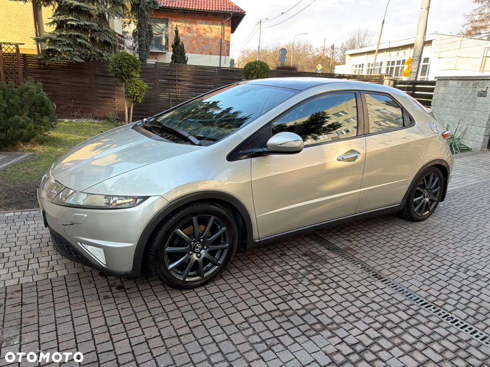 Honda Civic 1.8 Executive - 8