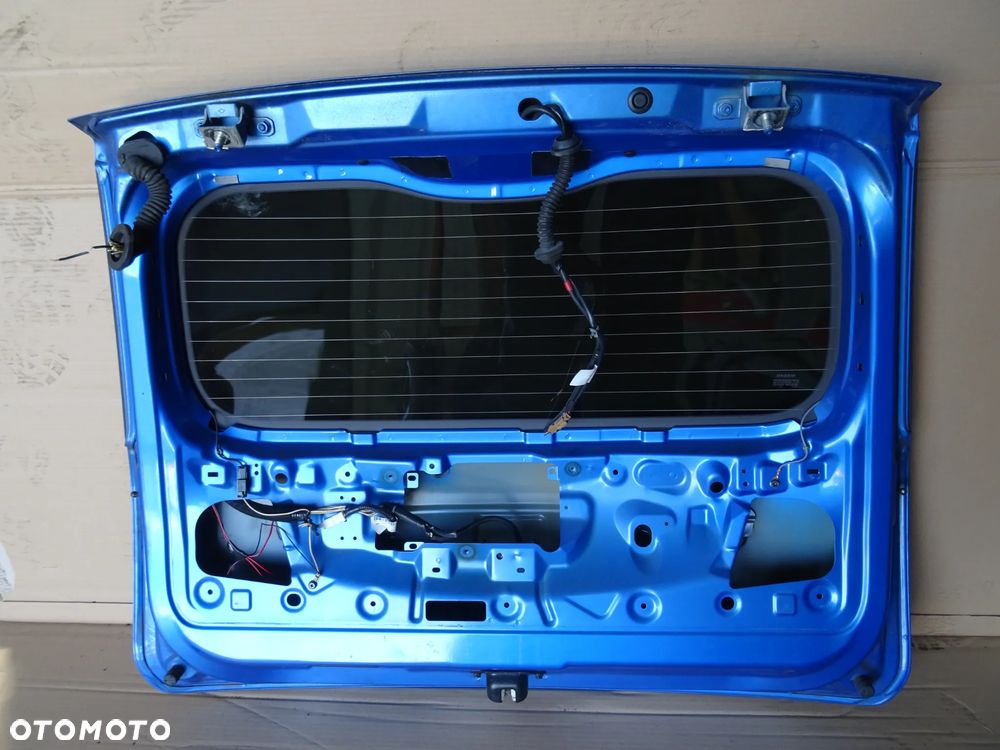 Klapa bagażnika Nissan Note I BV4G - 6