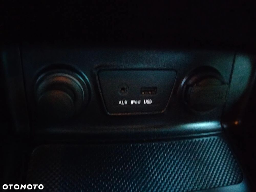 Hyundai ix35 2.0 CRDi 4WD Premium - 24