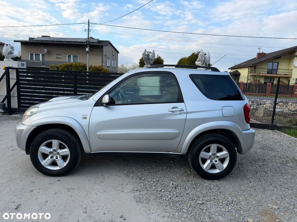 Toyota RAV4 2.0 D-4D Sol - 6