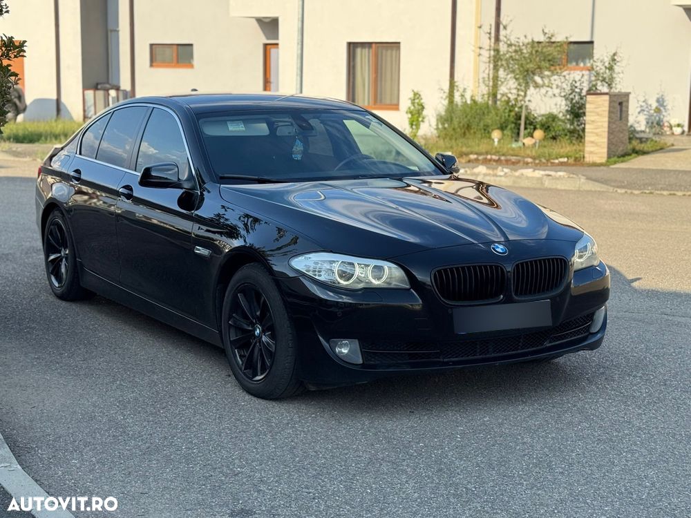 BMW Seria 5 520d Aut. - 1