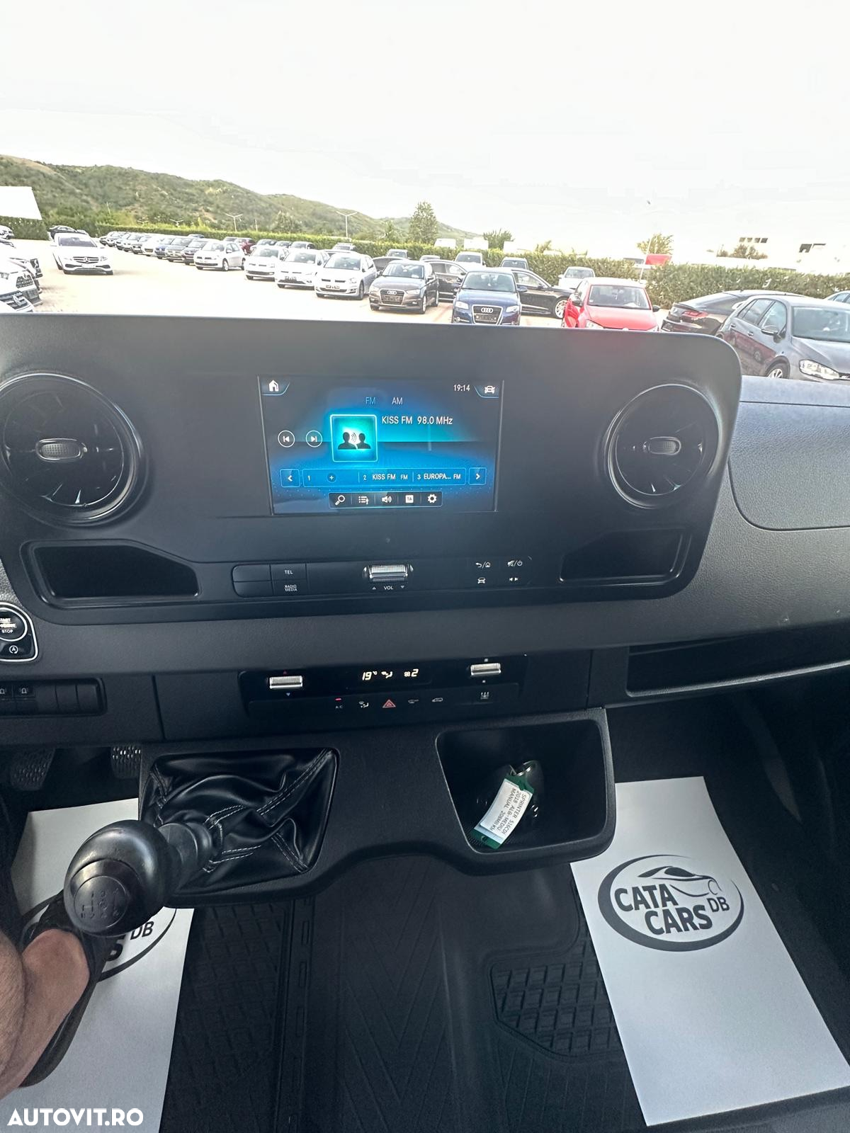 Mercedes-Benz Sprinter 516CDI MEDIU PUNTE DUBLA - 19
