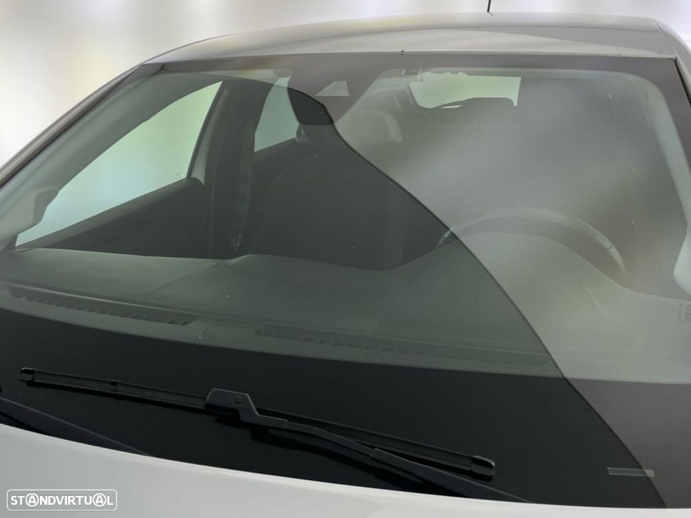 Opel Corsa 1.5 D Elegance - 19