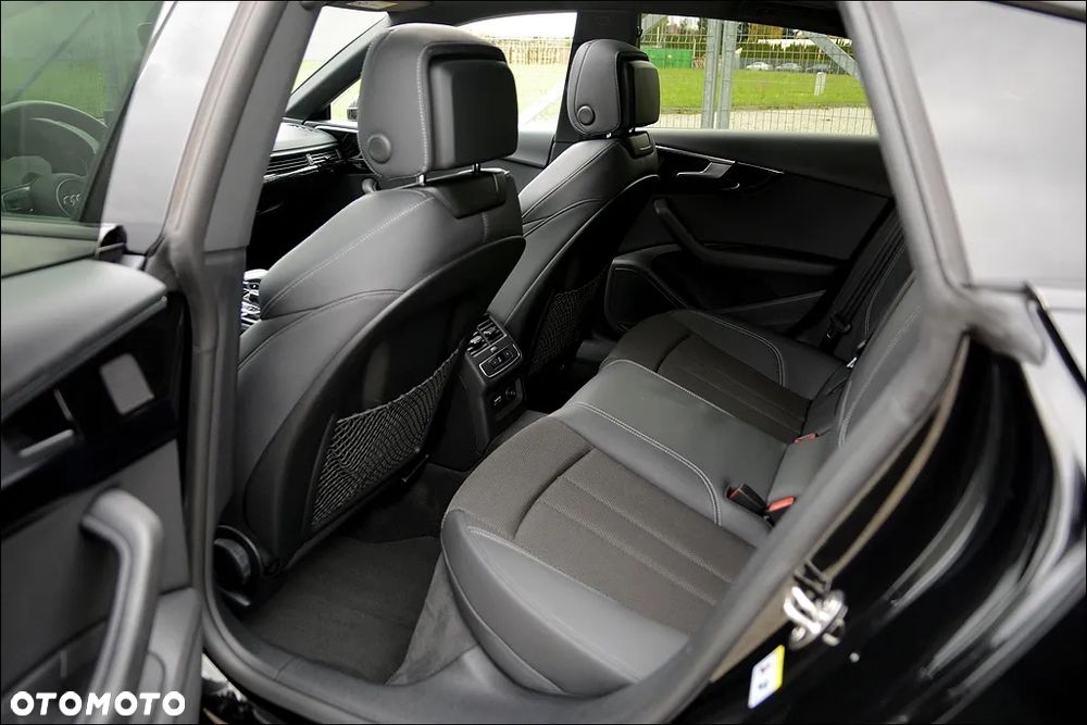 Audi A5 Sportback 40 TFSI S tronic S line business - 23