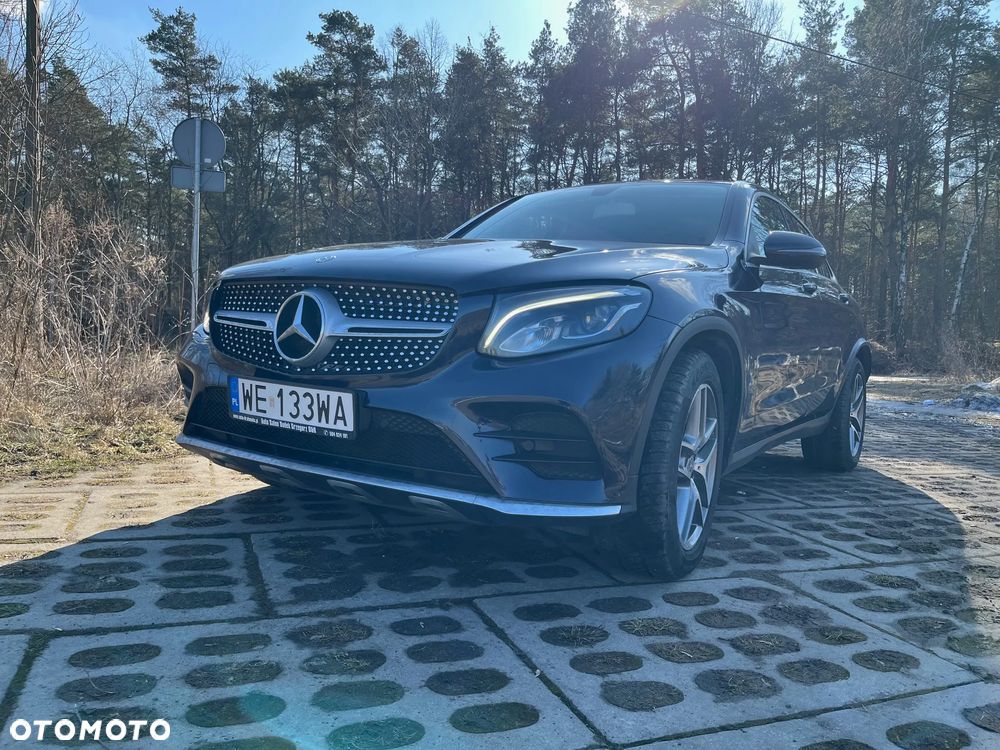 Mercedes-Benz GLC - 32