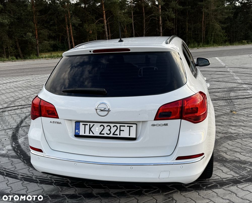 Opel Astra 2014 photo 5
