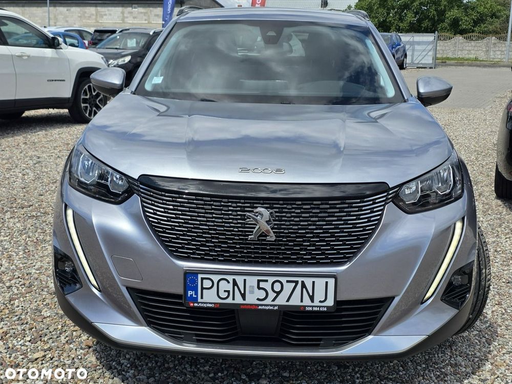 Peugeot 2008 PureTech 130 Allure S&S EAT8 - 13