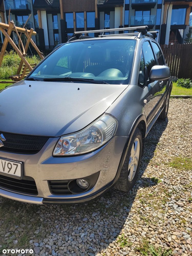 Suzuki SX4 1.9 DDiS 4WD GS / Premium - 9