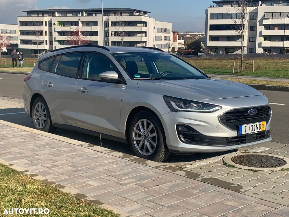 Ford Focus Turnier 1.5 EcoBlue Start-Stopp-System Aut. ST-LINE X - 4