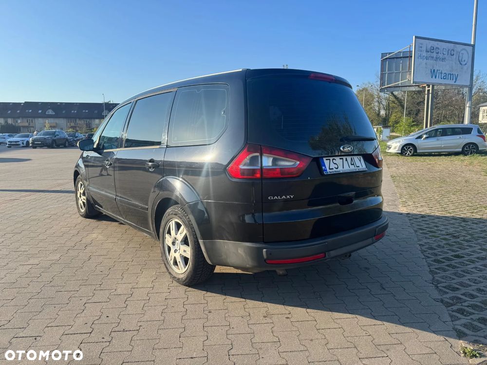Ford Galaxy 2.0 TDCi Trend - 9