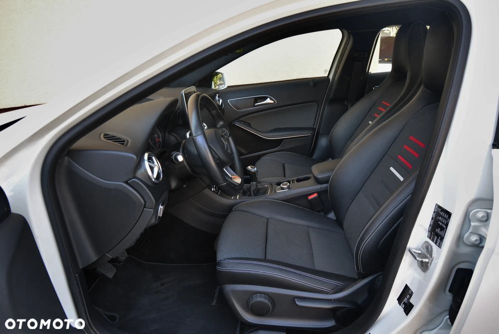 Mercedes-Benz Klasa A 180 Style - 21
