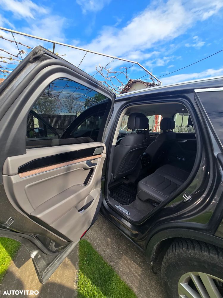 Volkswagen Touareg 3.0 V6 TDI 4Motion DPF Automatik Atmosphere - 19
