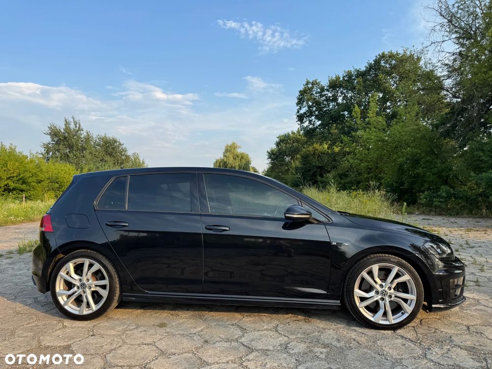 Volkswagen Golf - 8