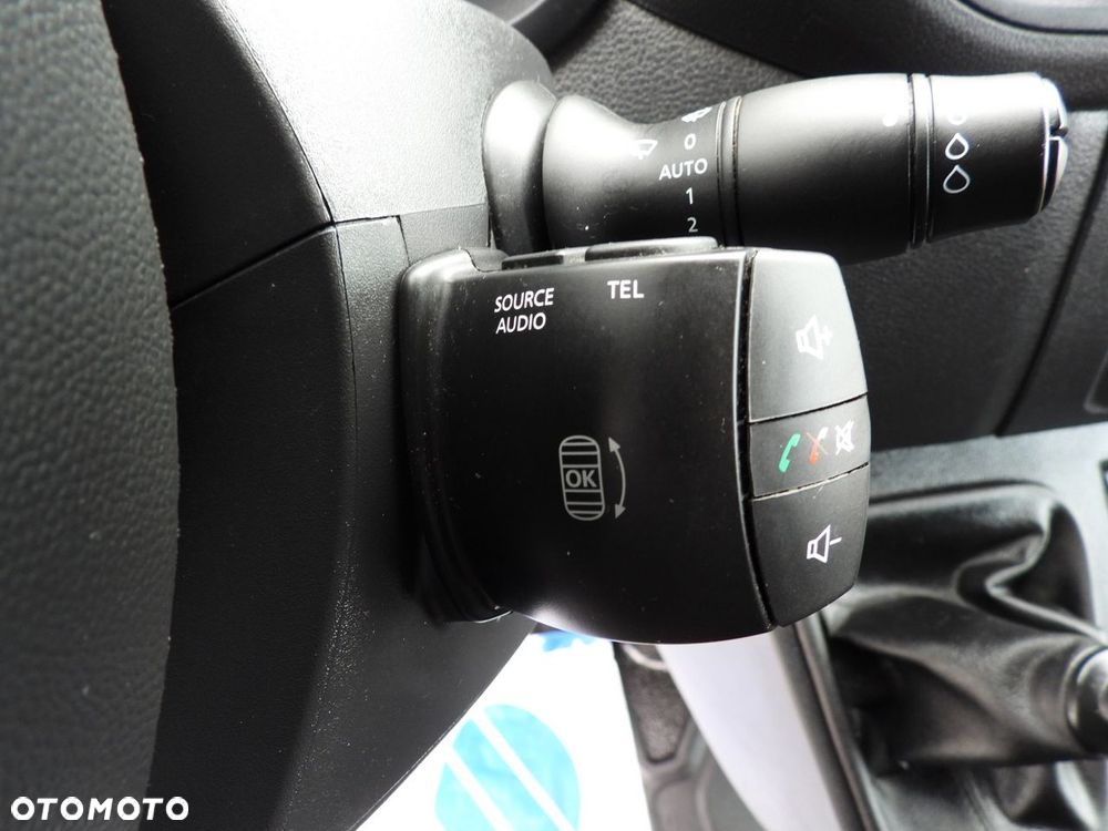 Renault MASTER  PLANDEKA 10 PALET WEBASTO TEMPOMAT LEDY PNEUMATYKA KLIMATYZACJA  165KM - 29