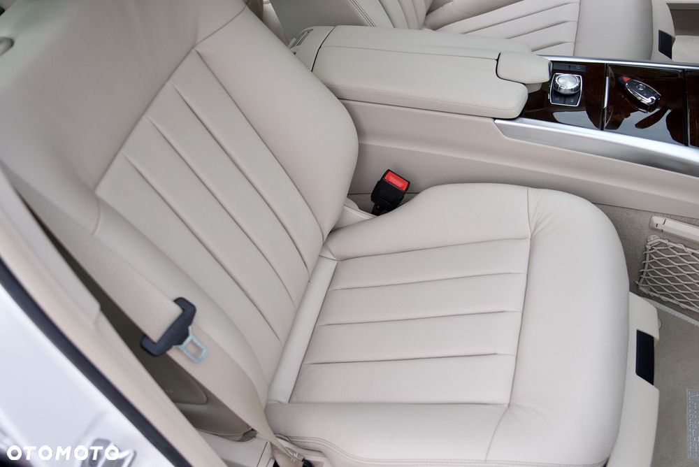 Mercedes-Benz Klasa E 350 4-Matic Avantgarde - 37
