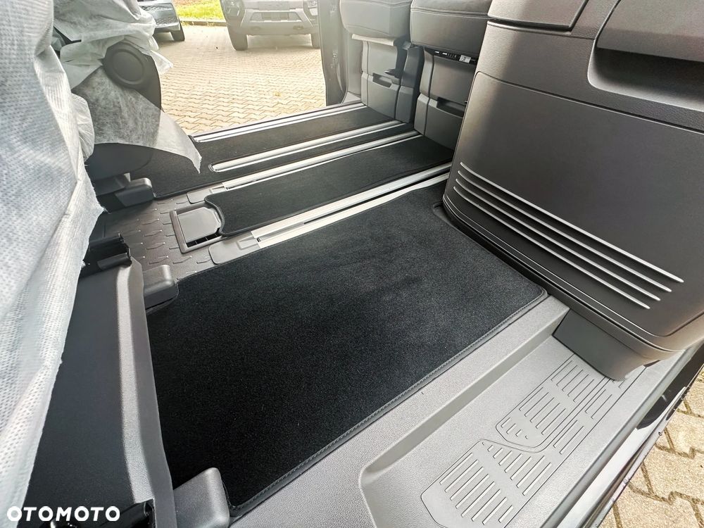 Dywany welurowe tył VW California Ocean Coast T7 - 8